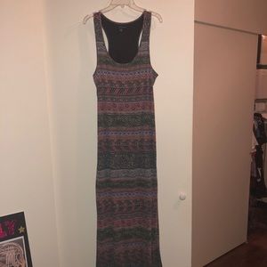 patterned maxi dress!